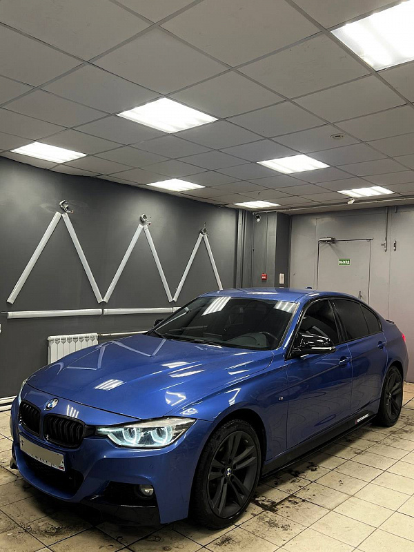 Ламинация салонных планок кованым карбоном для BMW 3 Series F30