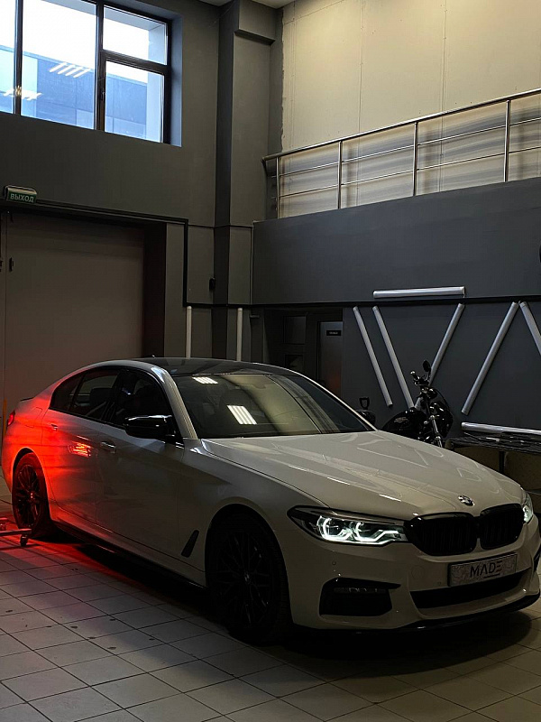 Локальное устранение сколов на кузове BMW 3 G20