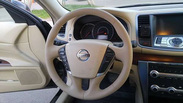 Перетяжка руля Nissan Teana II кожей