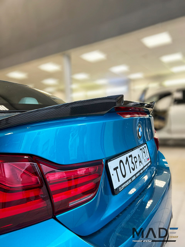 Ламинация спойлера M4 Style и накладок зеркал для BMW F33 Кабриолет