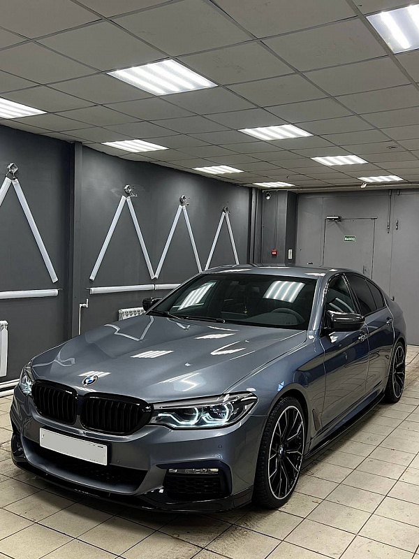 Установка аудиосистемы Bowers & Wilkins в BMW 540i G30