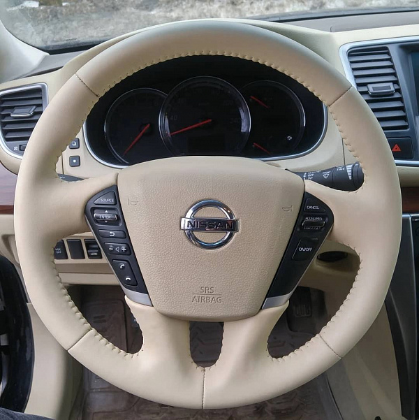 Перетяжка руля Nissan Teana II кожей