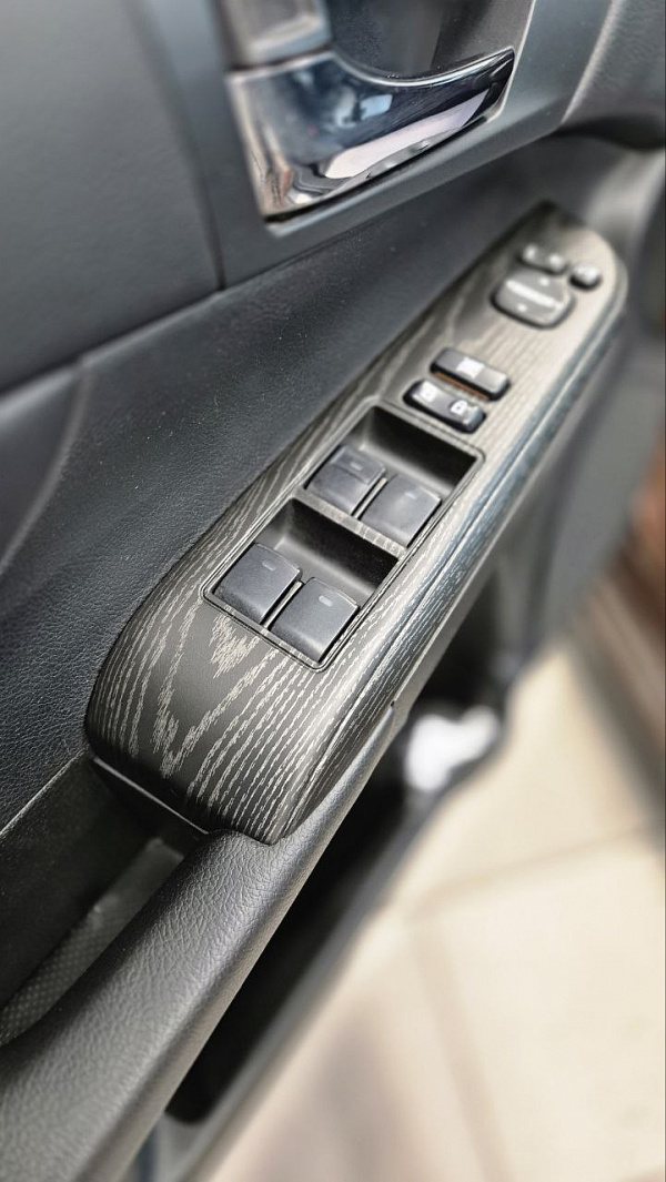 Матовый аквапринт под дерево для Toyota Camry