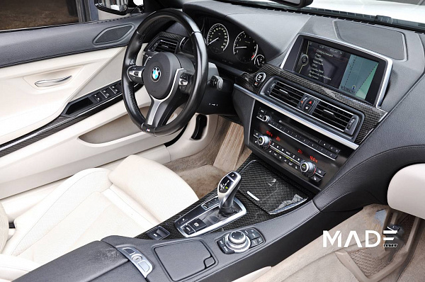 Аквапринт под карбон деталей интерьера BMW 6 F12