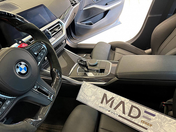 Ламинация салона и руля BMW 3 G20 классическим карбоном