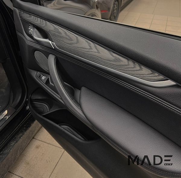 Аквапринт под дерево с брашированием для BMW X5 F15