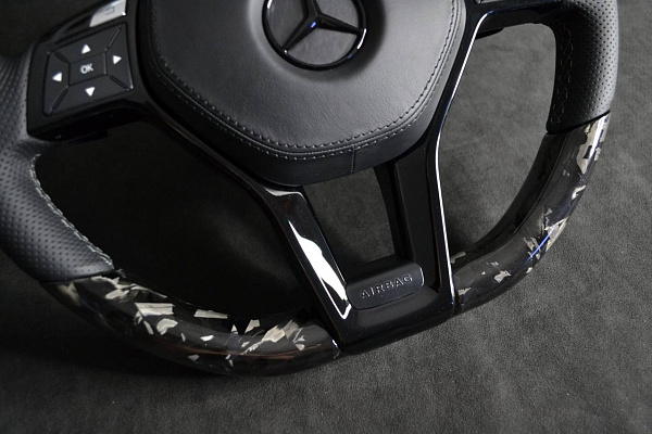 Перетяжка руля Mercedes-Benz E-Class W212 с кованым карбоном и антихромом