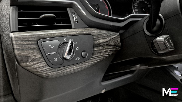 Аквапечать под гладкое серое дерево для Audi A4