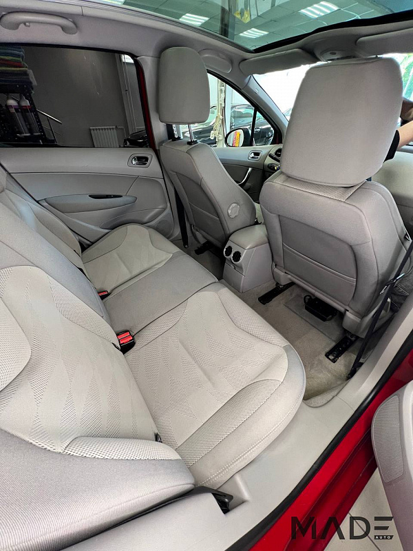 Детейлинг салона Peugeot 308