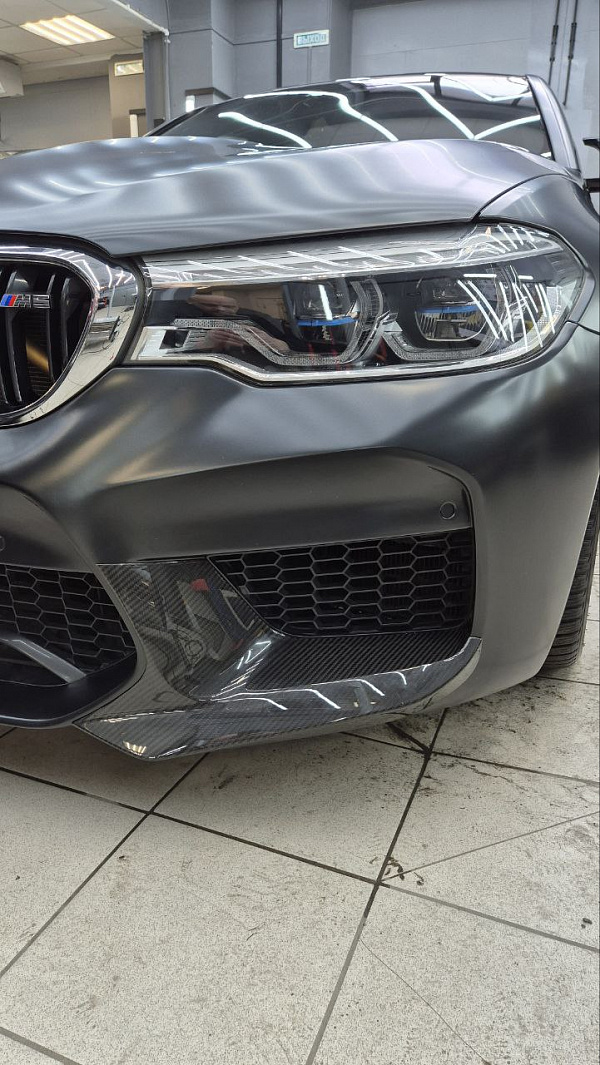 Карбоновые акценты для BMW M5