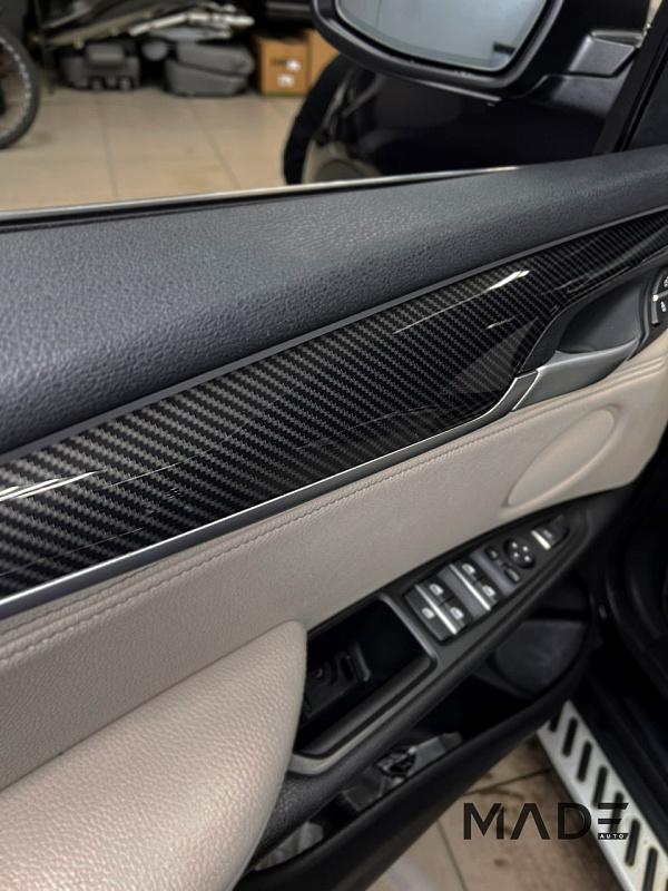 Аквапринт салона BMW X5 F15 под карбон