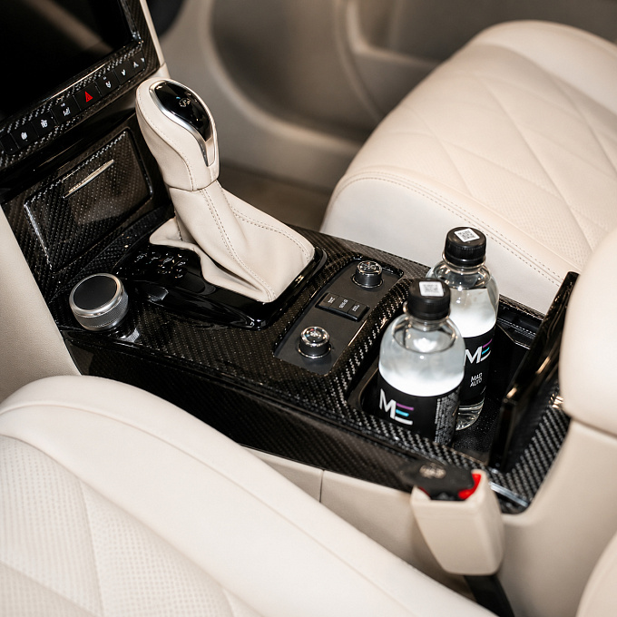 Infiniti QX70