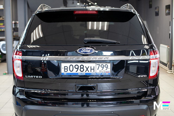 Антихром Ford Explorer в черном глянце