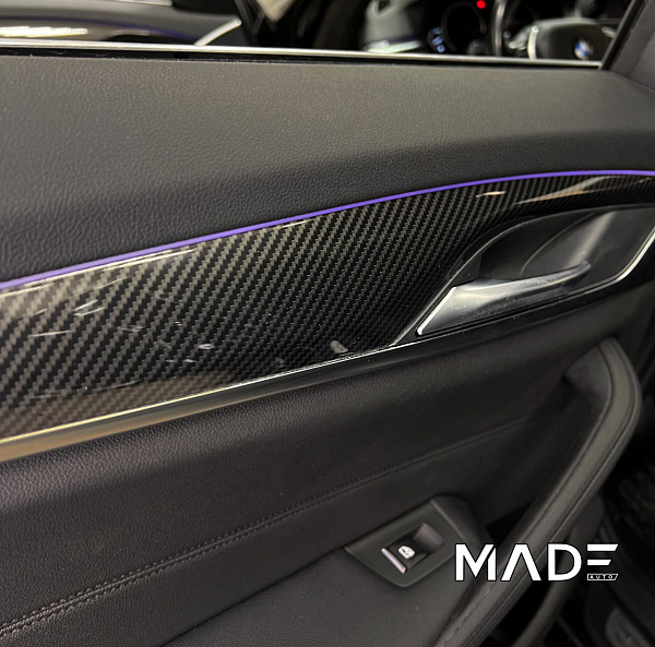 Аквапринт салона BMW 5 G30 под карбон
