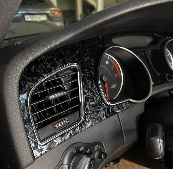 Аквапринт салона Audi A5 под кованый карбон
