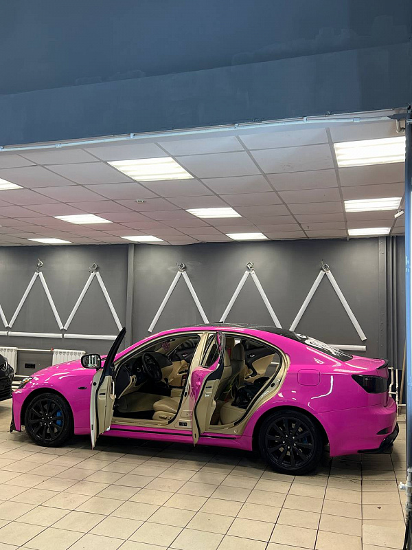 Кованый карбон с розовой поталью для Lexus IS