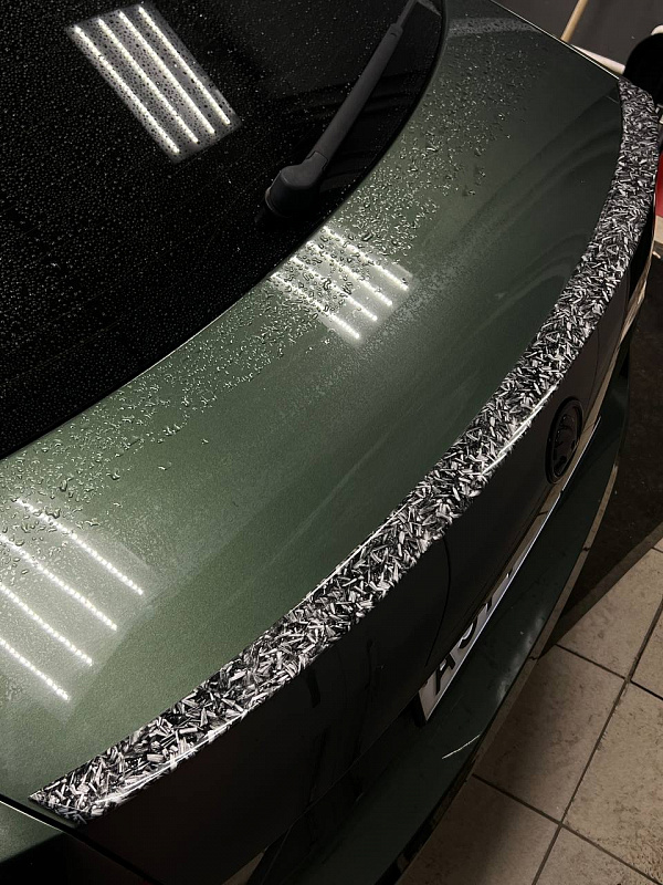 Аквапринт под кованый карбон и руль RS для Skoda Octavia