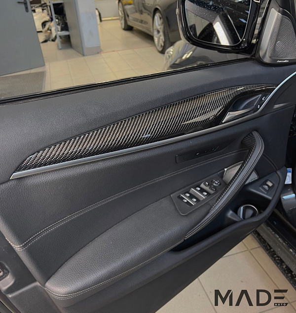 Тюнинг салона и руля BMW 5 G30