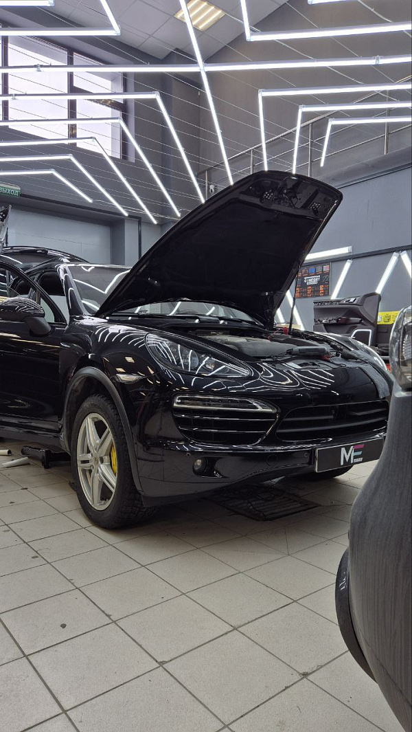 Комплексная шумоизоляция и химчистка Porsche Cayenne