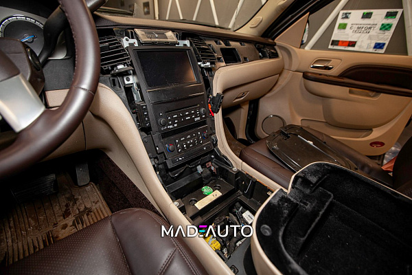 Аквапринт под орех для Cadillac Escalade