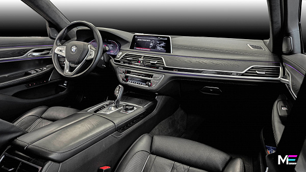 Чёрное матовое дерево с открытой порой для BMW 7