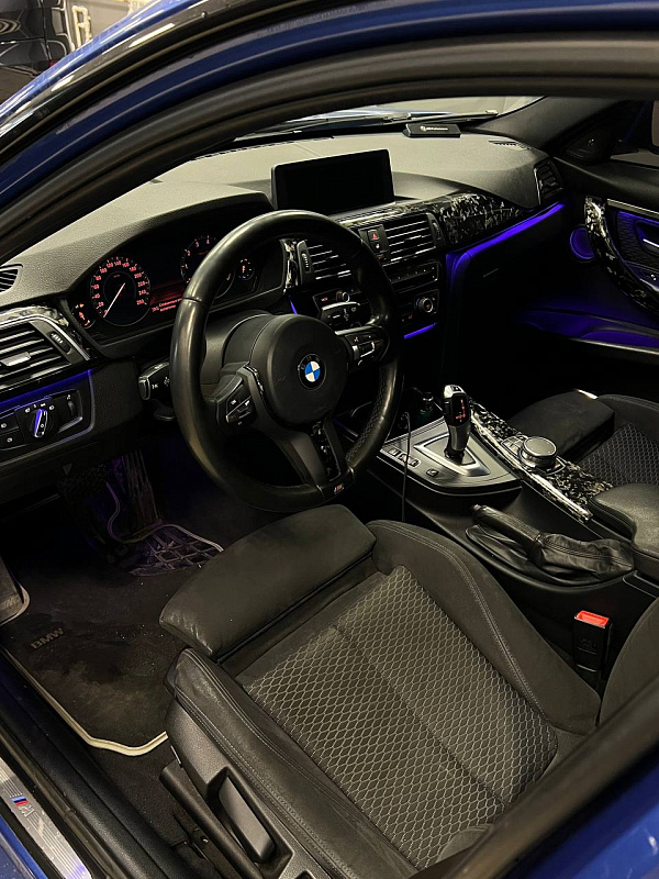Ламинация салонных планок кованым карбоном для BMW 3 Series F30